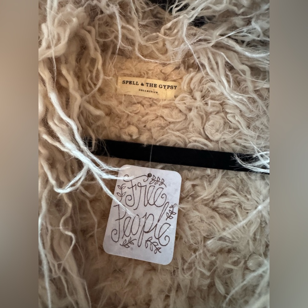 Spell Cream and Tan Joplin Shearling Jacket with Faux Fur Trim - Picture 4 of 10